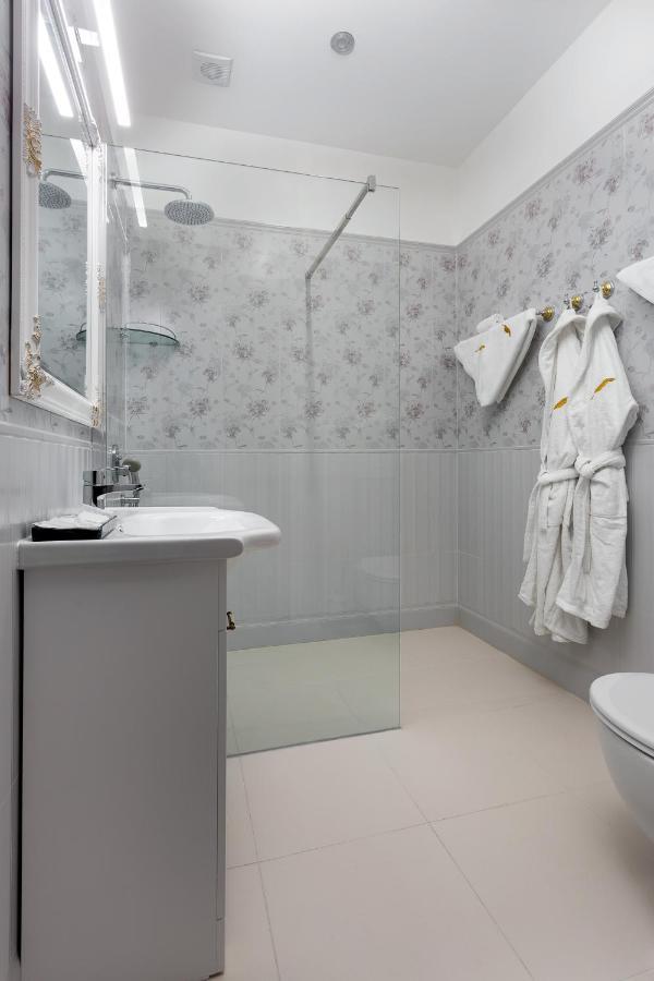 Notarius Vendeghaz Bed & Breakfast Poroszlo Bagian luar foto
